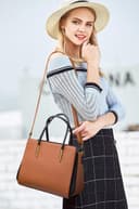 ست ۴ تکه کیف زنانه مد روز – شامل کیف دستی، کیف شانه‌ای، کیف Tote و کیف پول با دسته بالا و سبک Satchel. 313