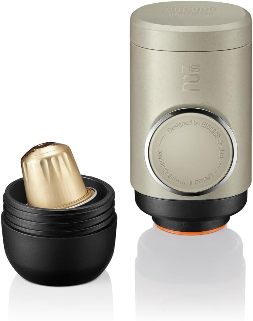 Wacaco MINIPRESSO NS2 - دستگاه اسپرسوساز قابل حمل برای کپسول‌های قهوه، دوستدار محیط زیست، ساخته شده با استفاده از Biomass، با قدرت عصاره‌گیری 18 Bar، فوق‌العاده سبک، دارای سیستم مخزن آب یکپارچه - بژ