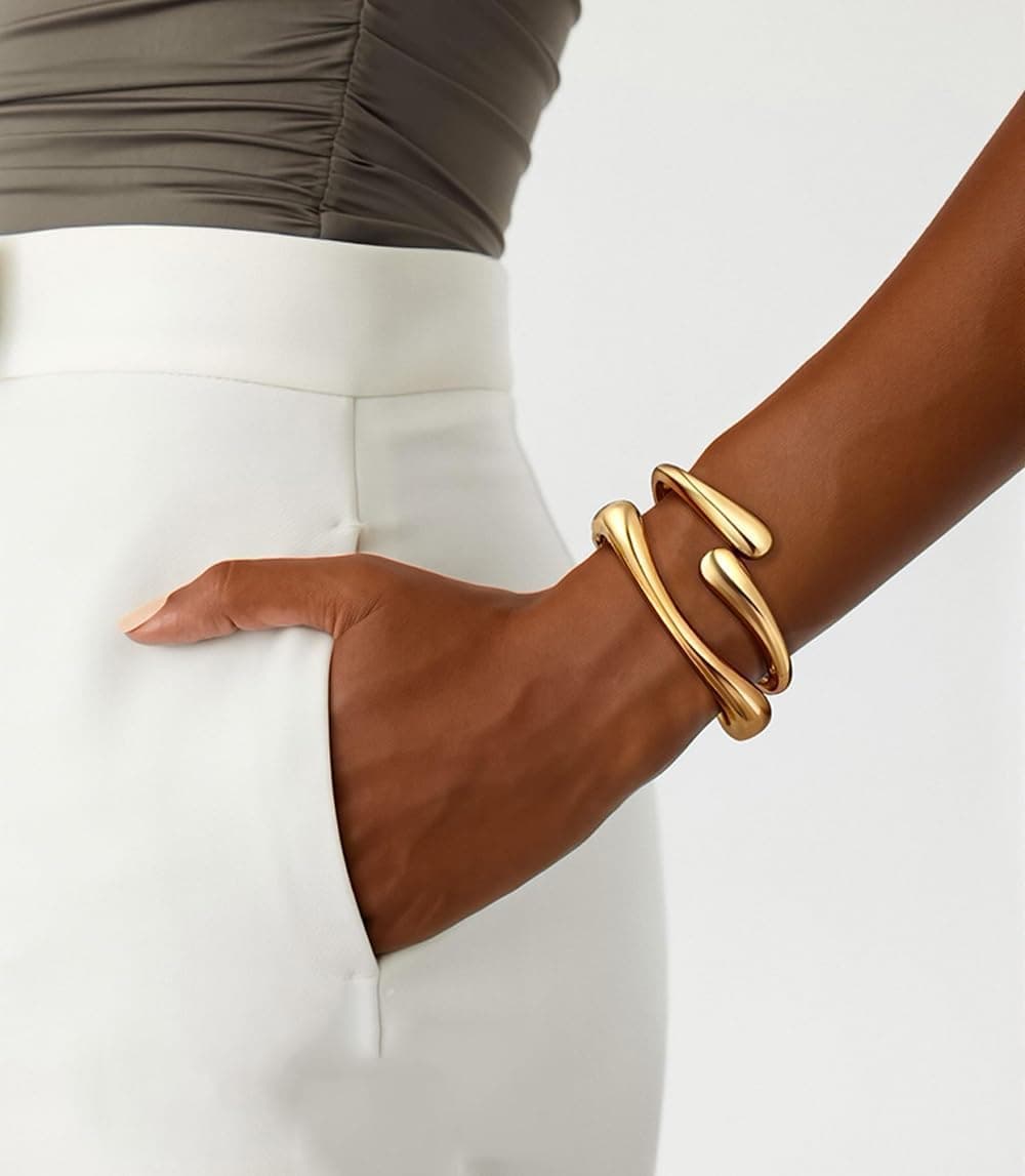 ست ۳ عددی دستبند پهن و برجسته طلایی – دستبند مد روز برای مچ دست، قابل ست شدن و مناسب برای ایجاد استایل چشمگیر، جواهرات فشن برای عروسی، مهمانی، سفر، مناسب برای زنان و دختران، هدیه شیک برای او. 407